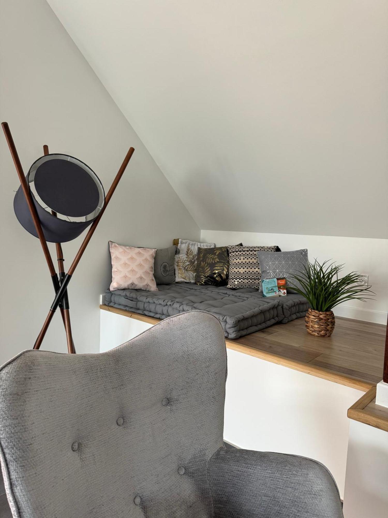 Magnifique Appartement Vue Lac - 5 Personnes Voglans エクステリア 写真
