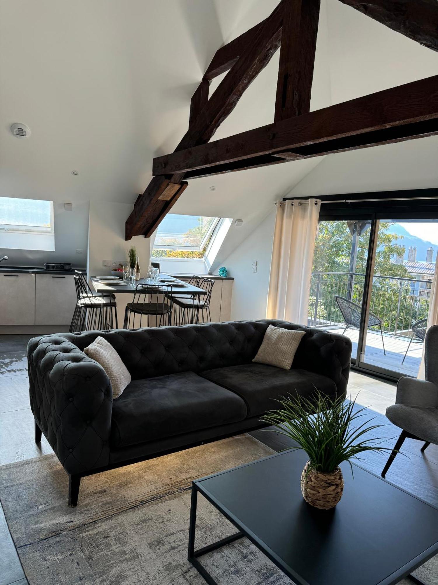 Magnifique Appartement Vue Lac - 5 Personnes Voglans エクステリア 写真