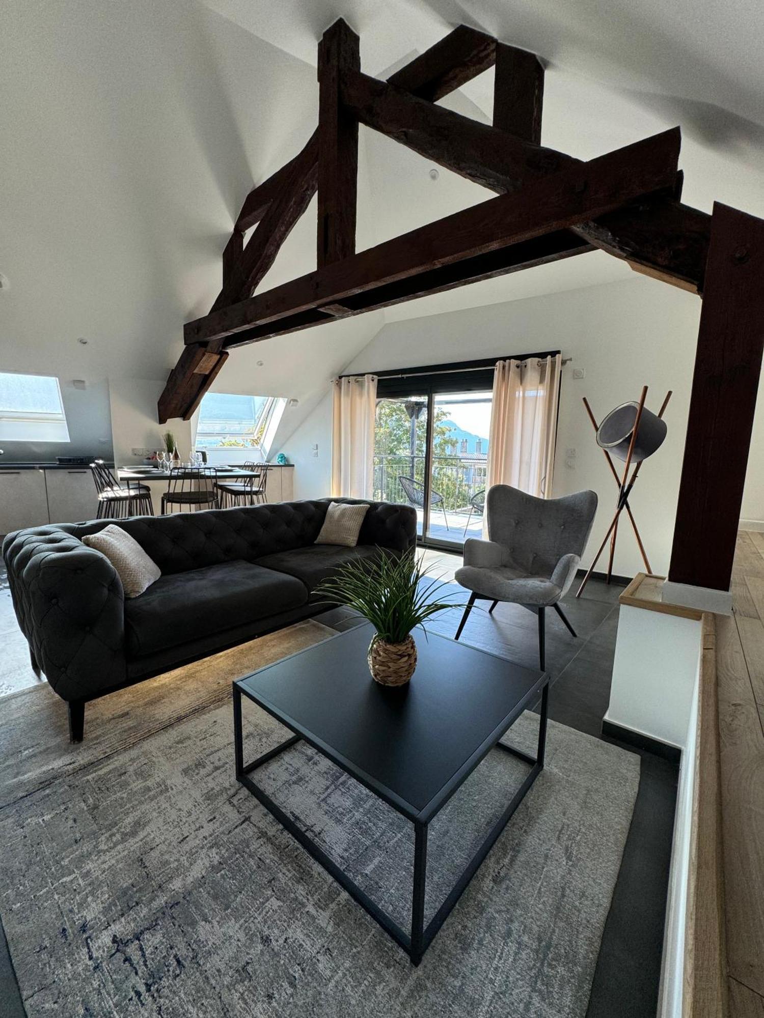 Magnifique Appartement Vue Lac - 5 Personnes Voglans エクステリア 写真